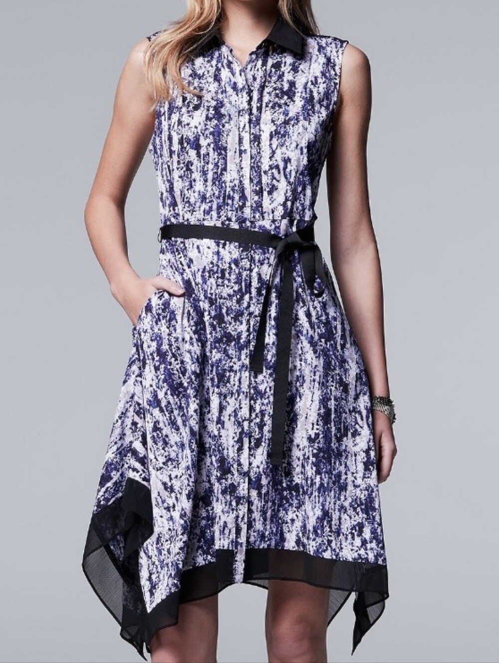 Vera Wang Chiffon Shirtdress Blue print Handkerchief Hem with Black Trim NWT! M